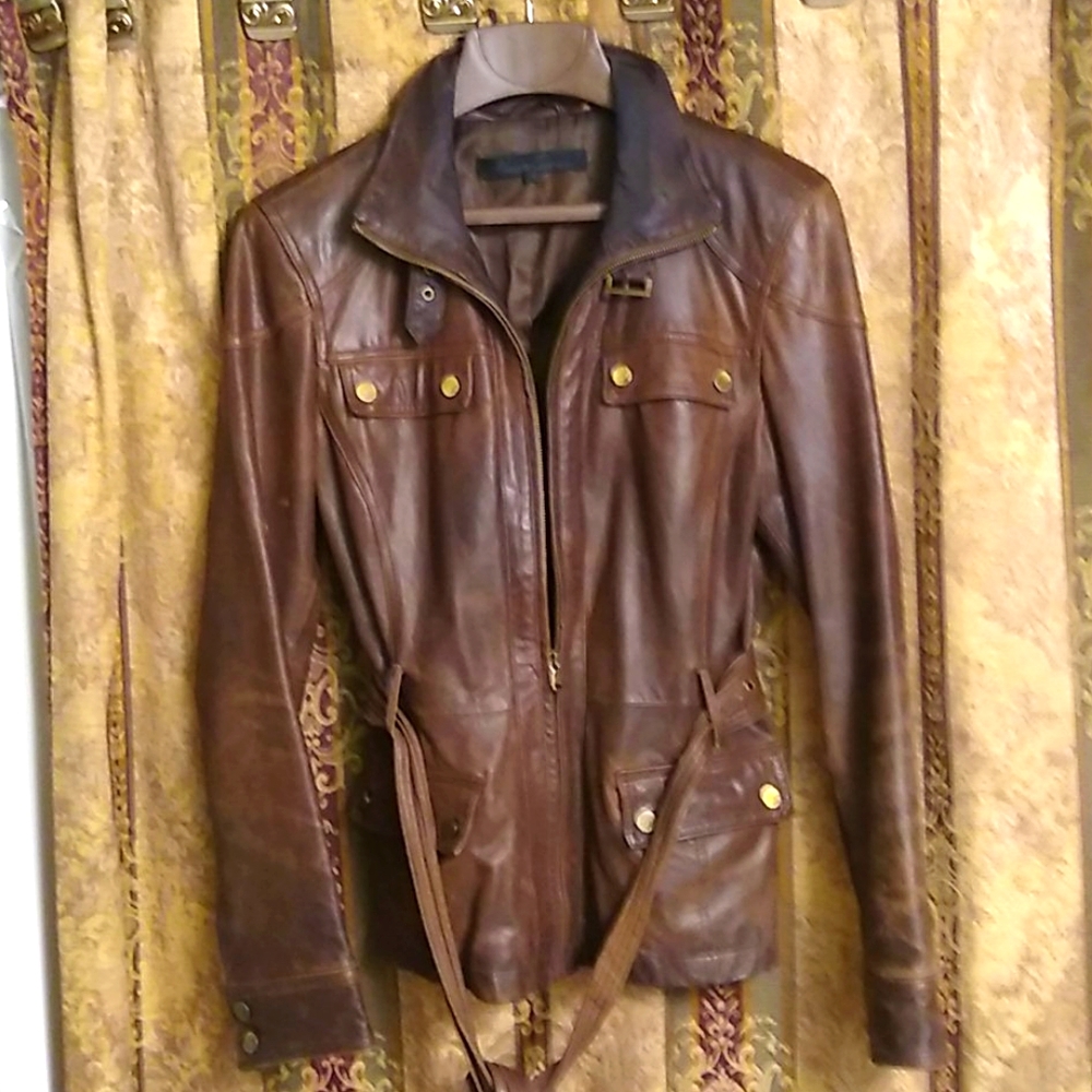 Kenneth Cole women's distressed Avaitor leather ja